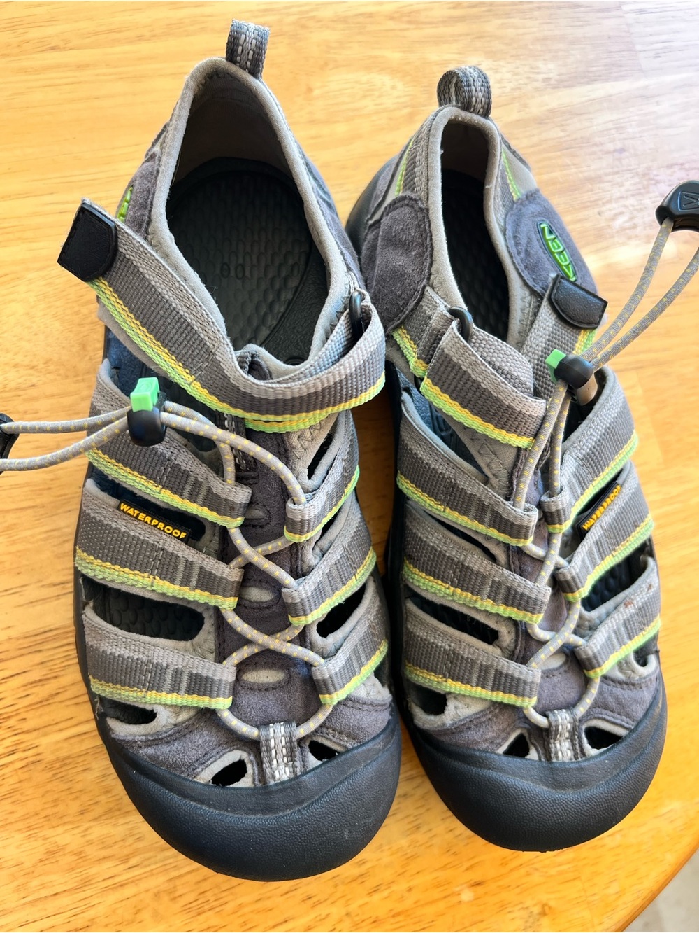 Keen Kids Waterproof sandal water shoes